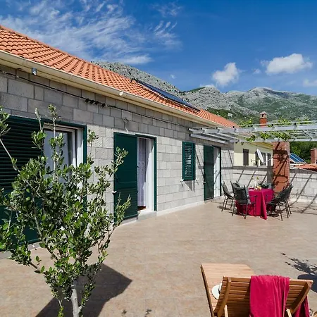 Villa Vino Vecchio *