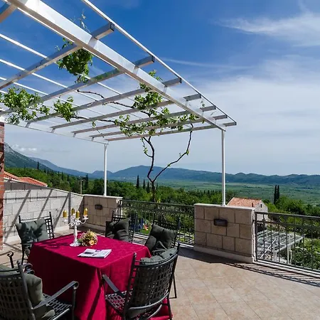 Villa Vino Vecchio *